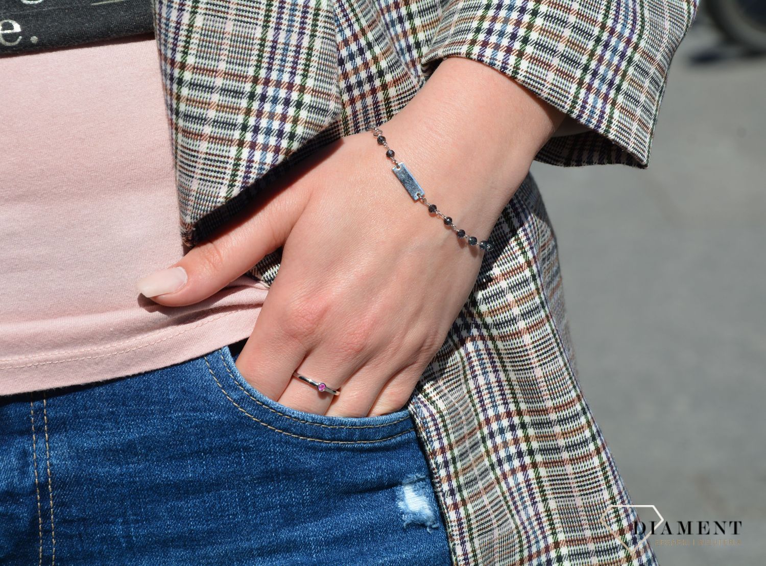 Bransoletka srebrna koraliki granatowe z blaszką Dall'Acqua B RM18144 054.jpg